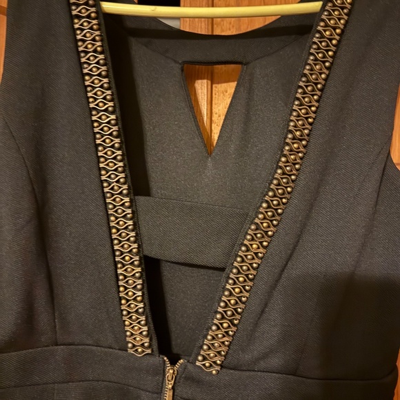 NWT Beautiful Black Classic  Dress - Picture 2 of 6